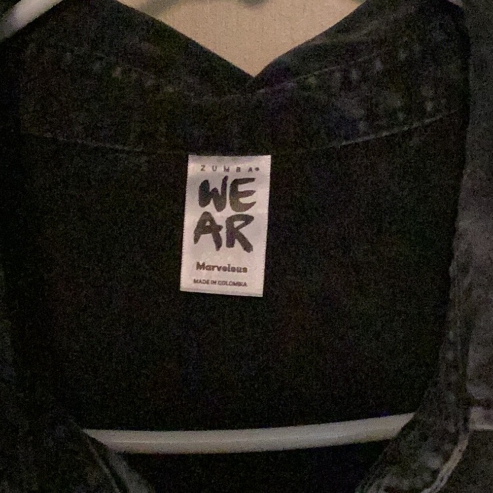 Zumba Gray denim shirt - Picture 2 of 4